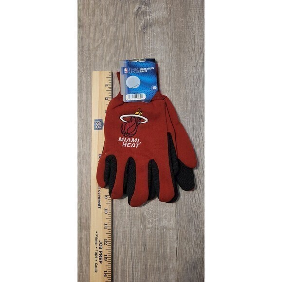 NBA Miami‎ Heat Utility/Work Gloves - New - Picture 1 of 6